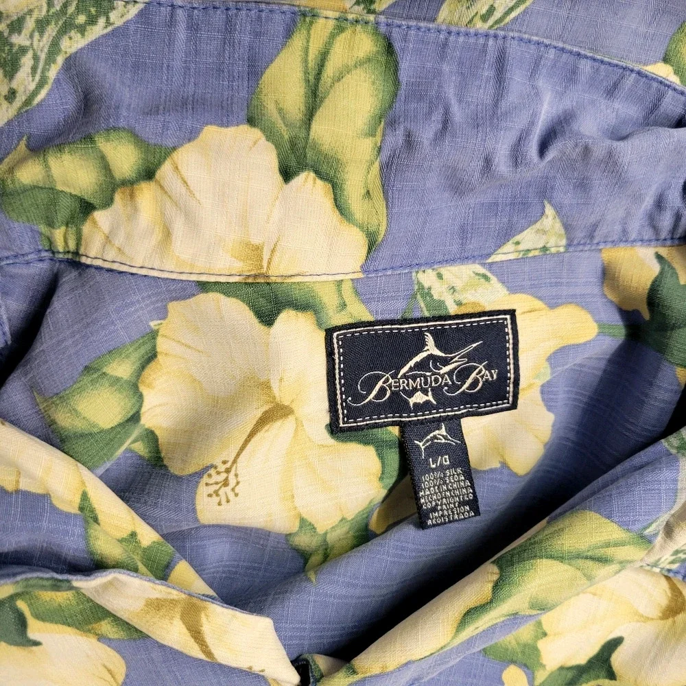 Bermuda Bay 100% Silk Shirt Mens L Blue Hawaiian Buttons Floral Short‎ Sleeve